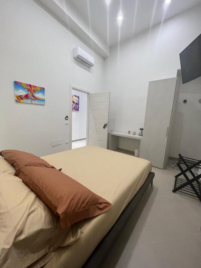 Dimora Chiaia 209 Hotell Napoli Eksteriør bilde
