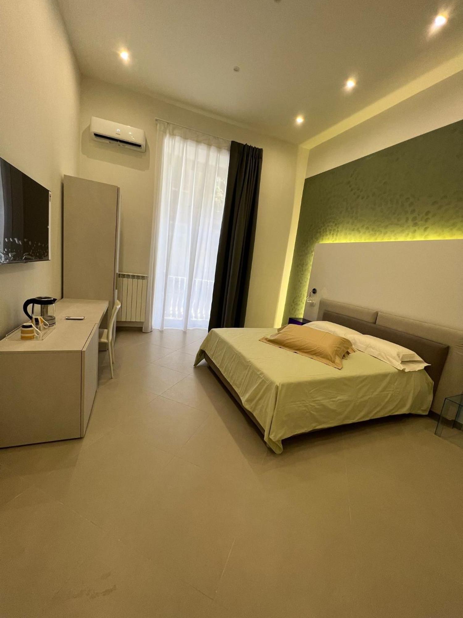 Dimora Chiaia 209 Hotell Napoli Eksteriør bilde